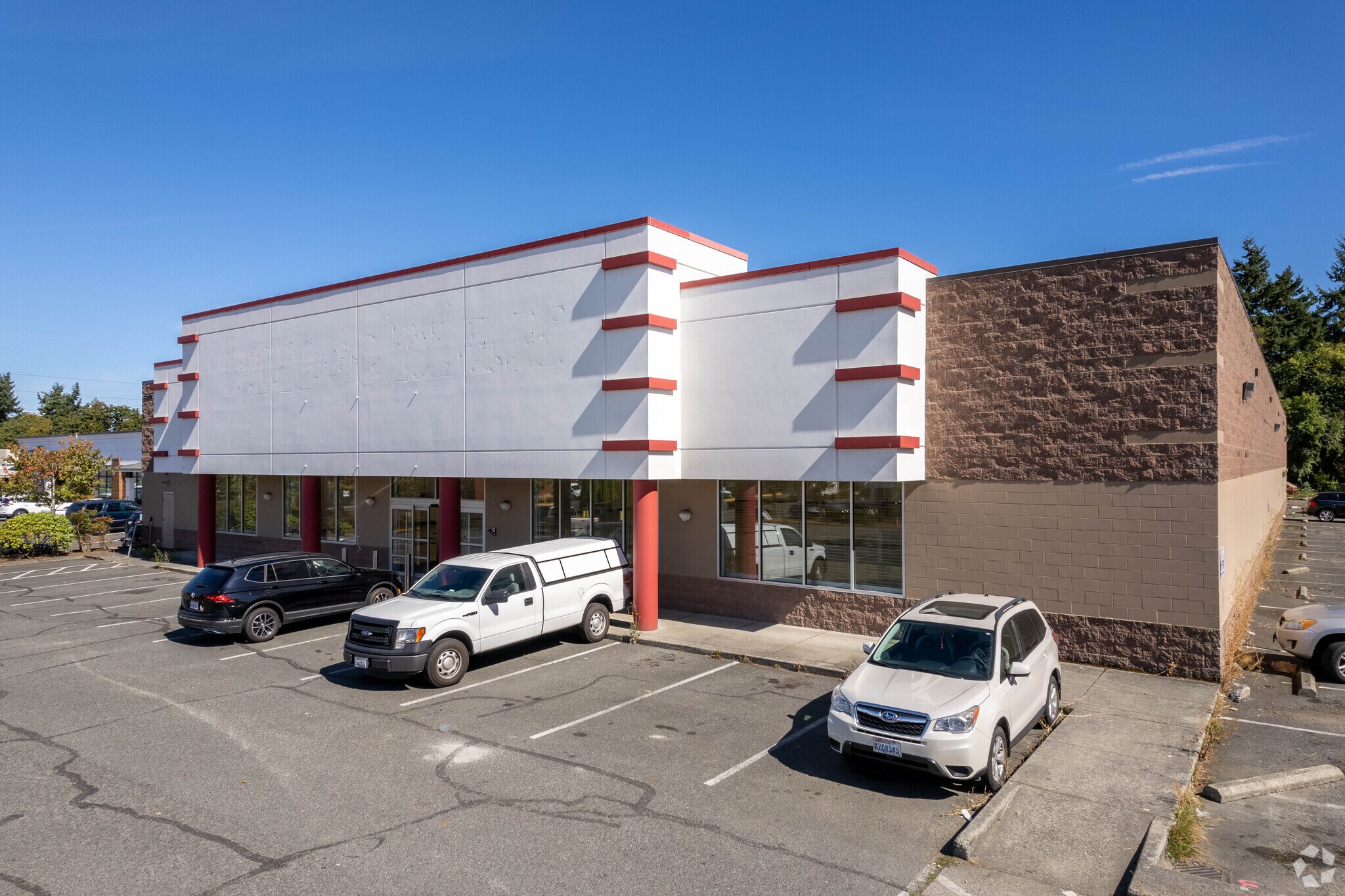 1345 N 205th St, Shoreline, WA for Rent