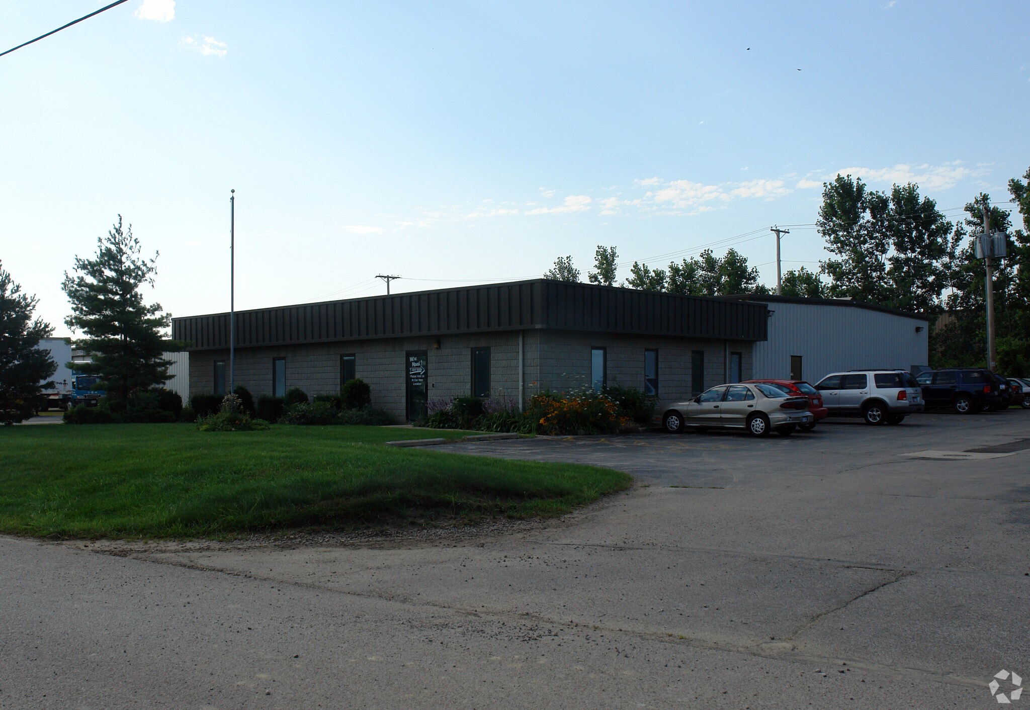 400 E State Line Rd, Toledo, OH for Rent