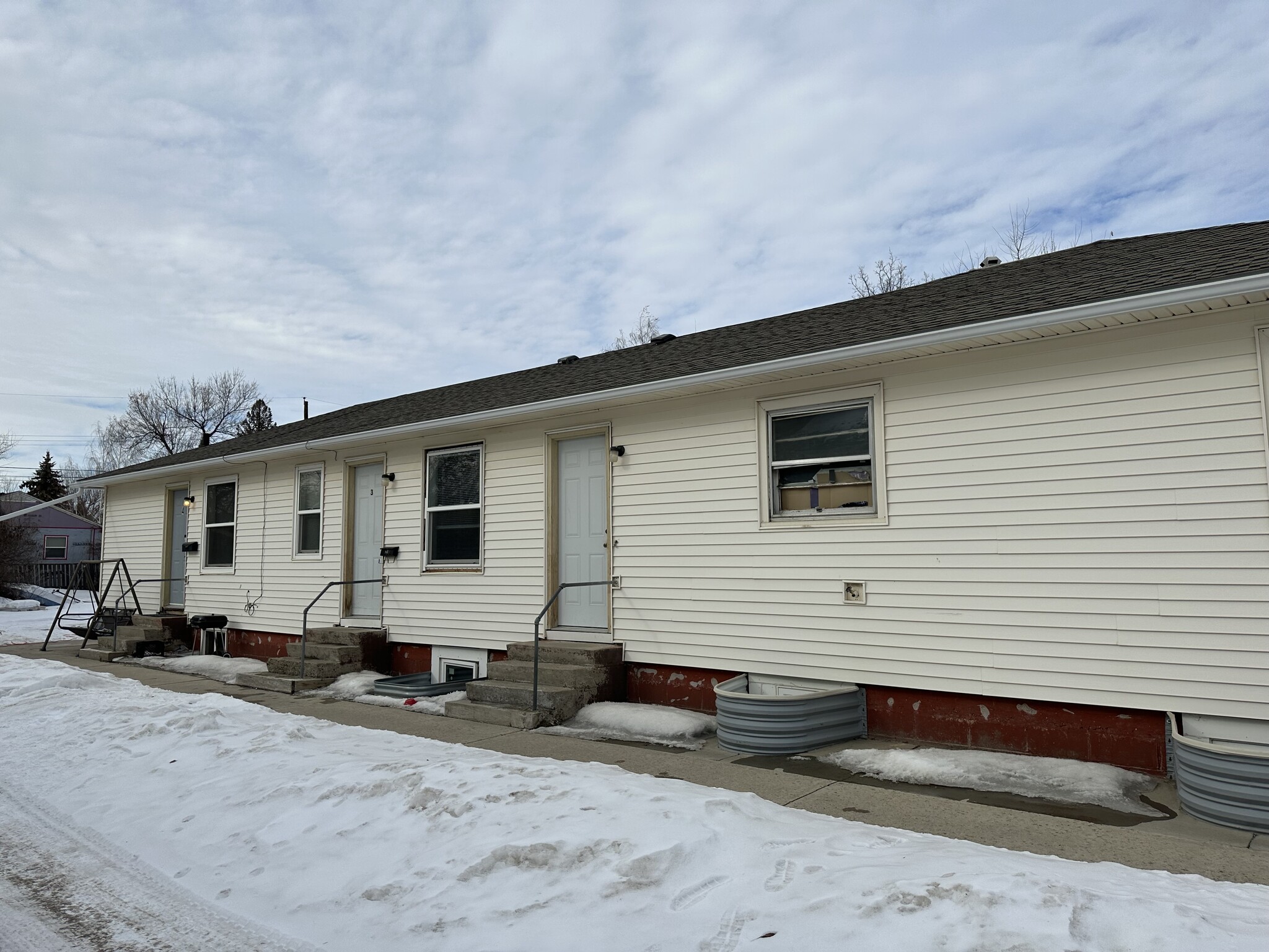 313 Sheridan St, Plentywood, MT for Sale