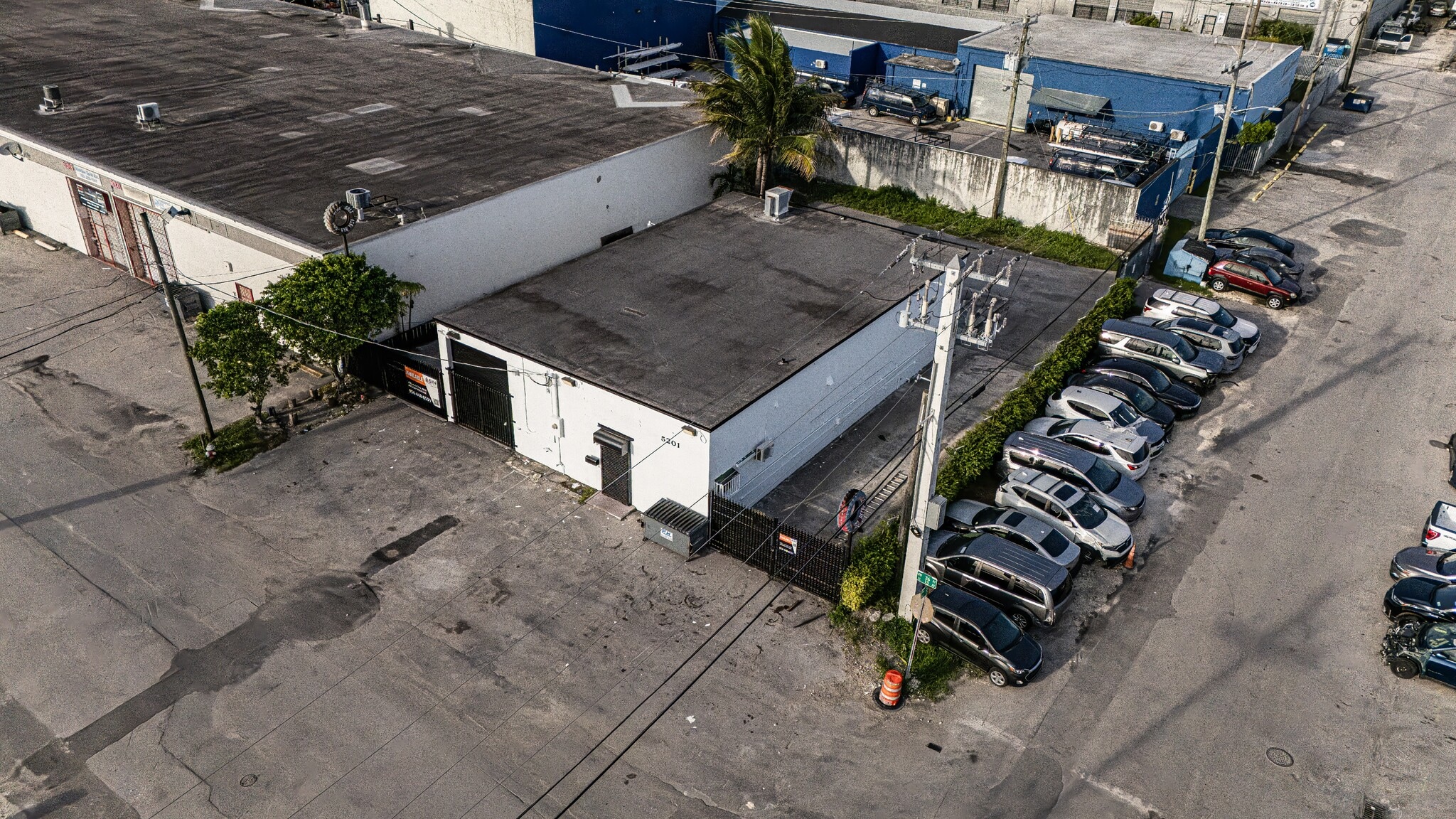 5201 NW 36th Ave, Hialeah, FL for Rent