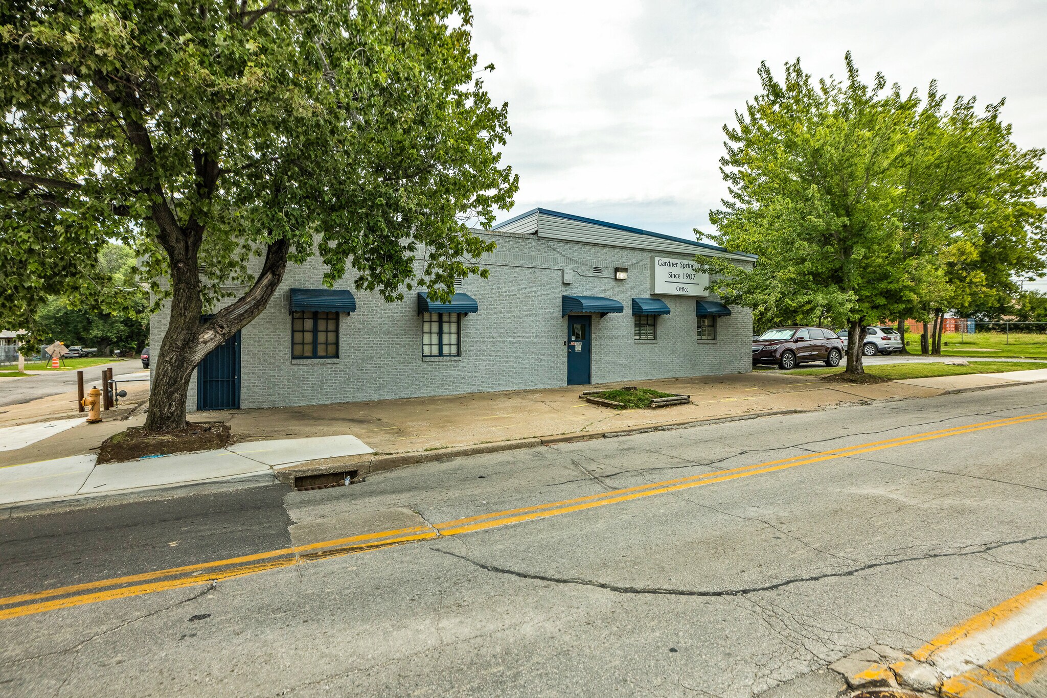 1115 N Utica Ave, Tulsa, OK for Sale