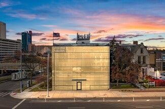 Detroit, MI undefined - 965 E Jefferson Ave