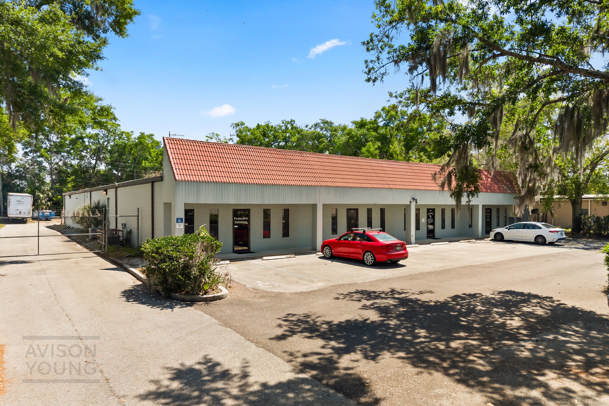175 Semoran Commerce Pl, Apopka, FL for Sale