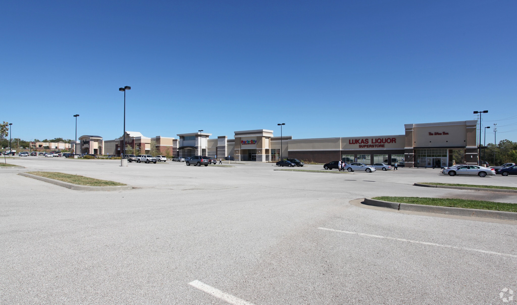 13601-13657 Washington St, Kansas City, MO for Sale