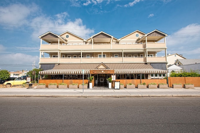 206 Olde New Jersey Ave, North Wildwood, NJ for Sale