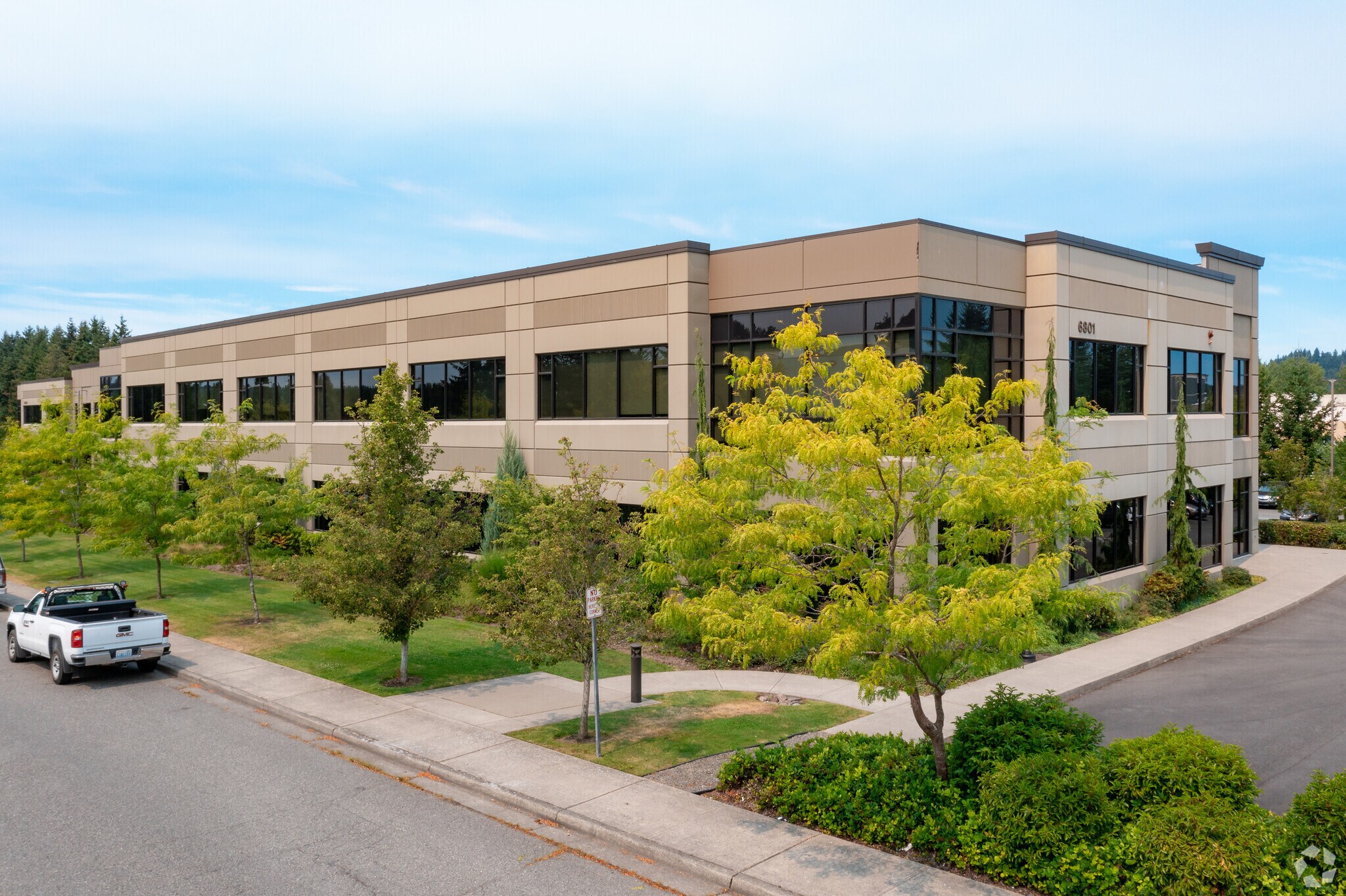 6801 185th Ave NE, Redmond, WA for Rent