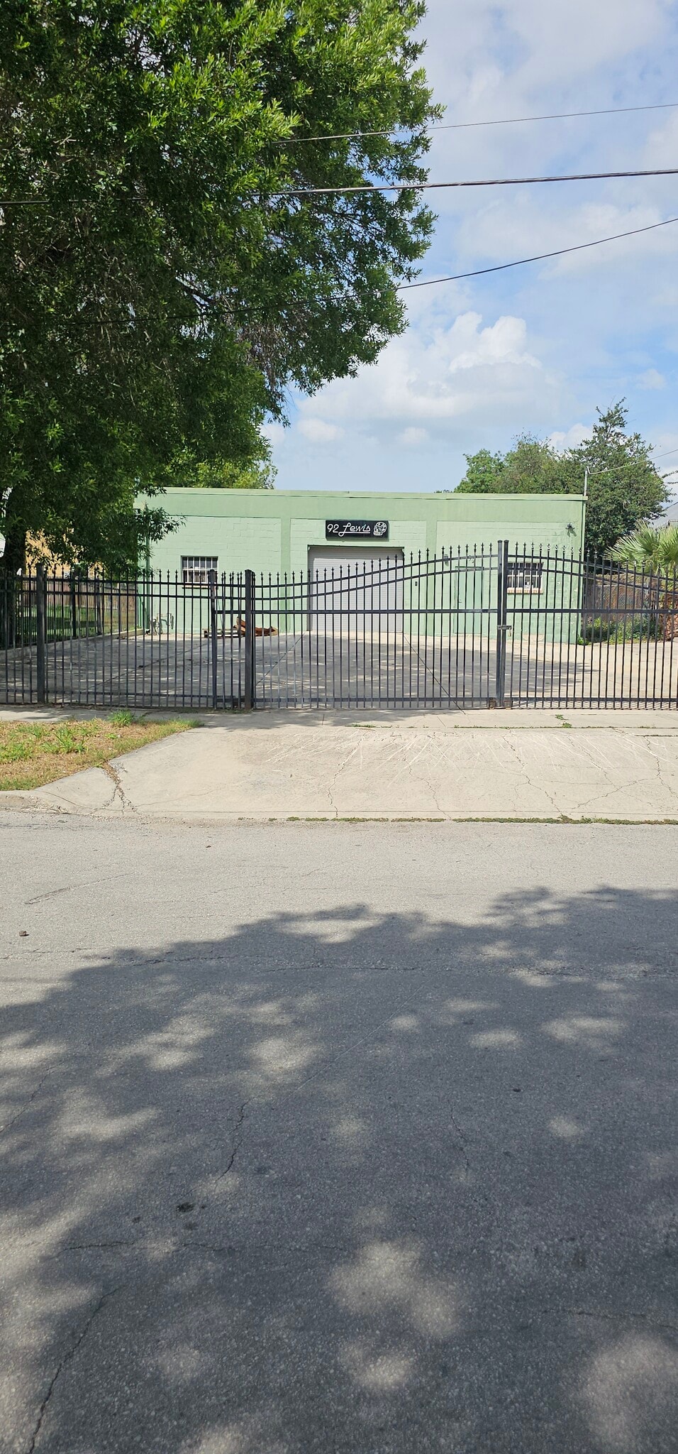 92 Lewis St, San Antonio, TX for Rent