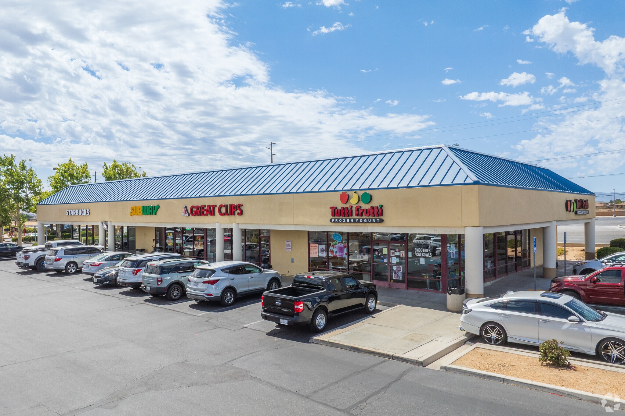 17080 Bear Valley Rd, Victorville, CA for Sale