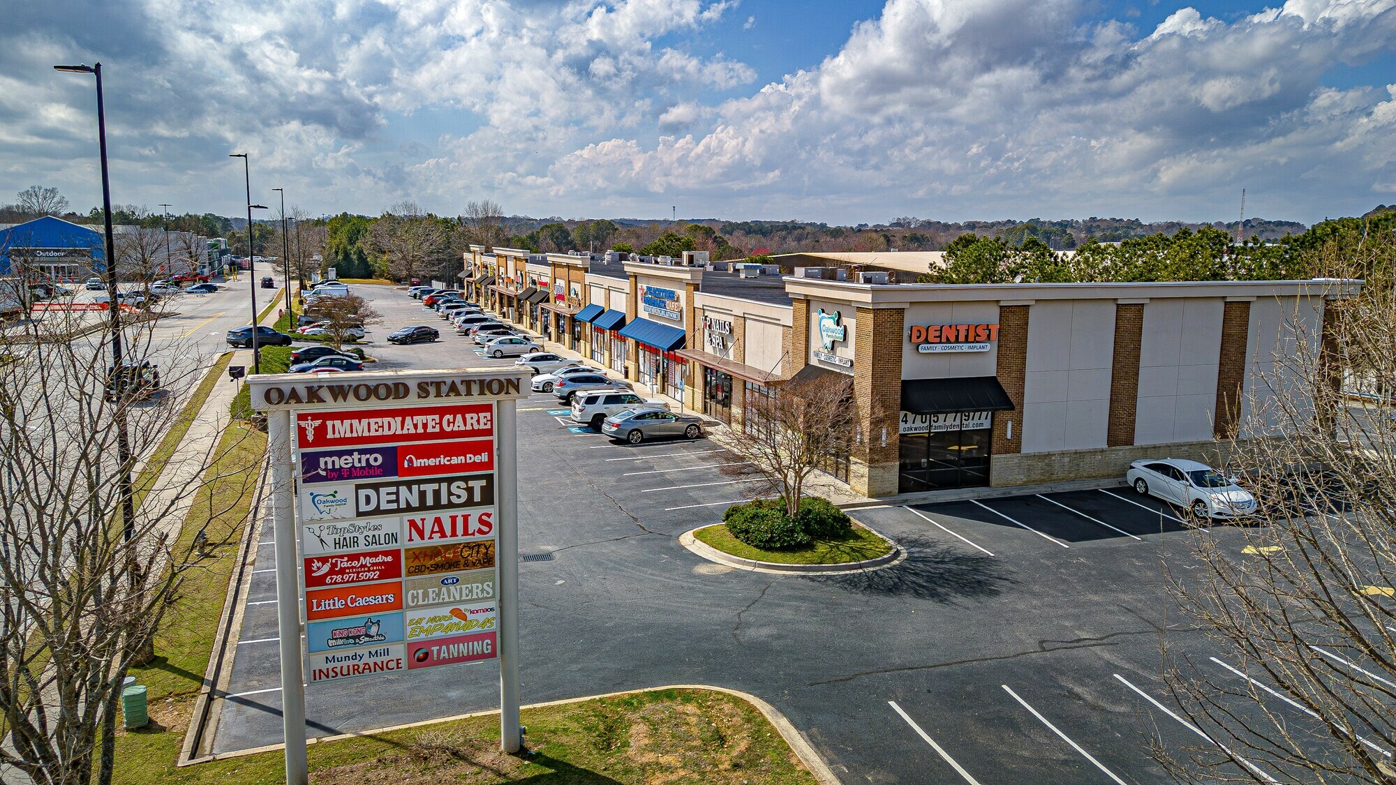 3885 Mundy Mill Rd, Oakwood, GA for Sale