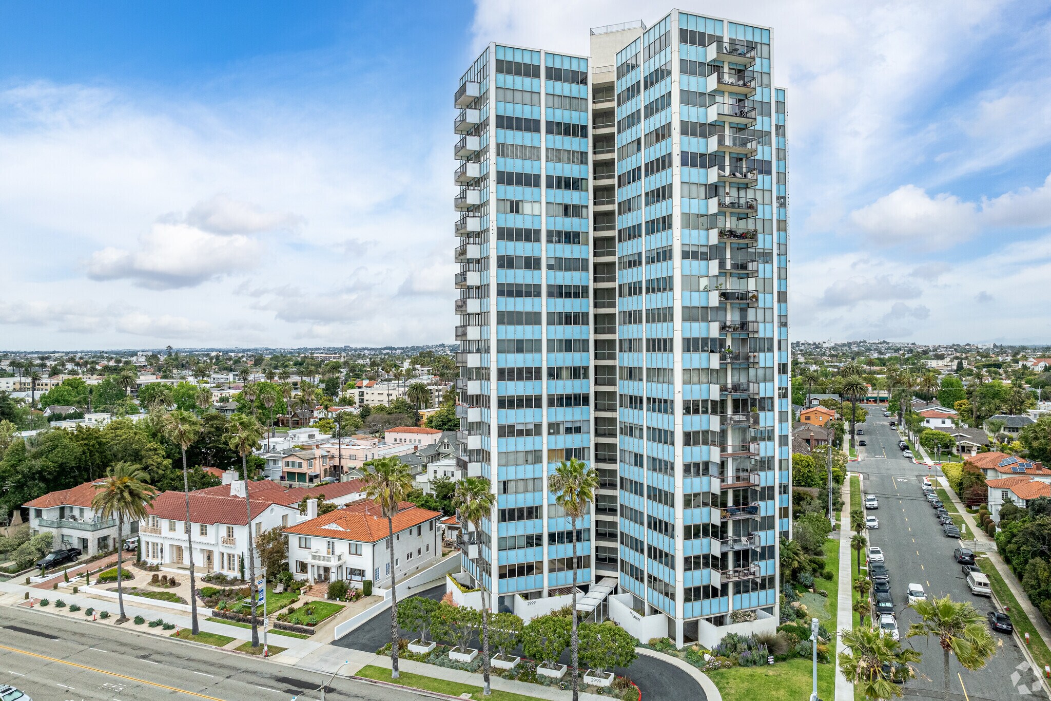 2999 E Ocean Blvd Long Beach, CA 90803 MultiFamily Property for