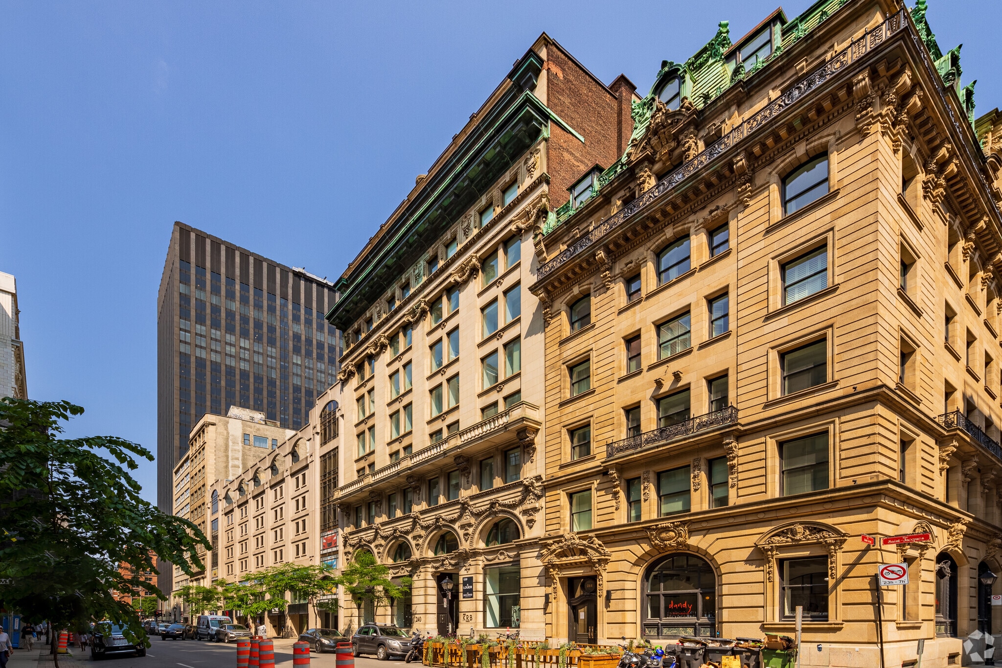 240 Rue Saint-Jacques, Montréal, QC for Rent