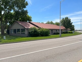 Crystal Lake, IL Retail - 905 Pyott Rd