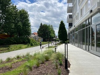 Atlanta, GA Retail - 872 Memorial Dr