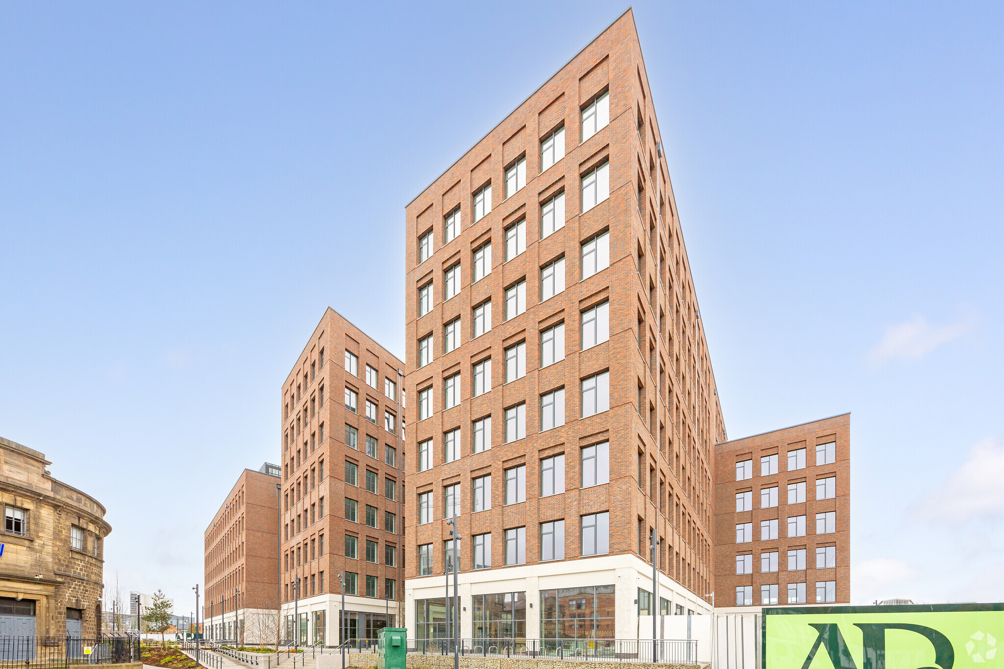 1 South Brook St, Leeds, WYK for Rent