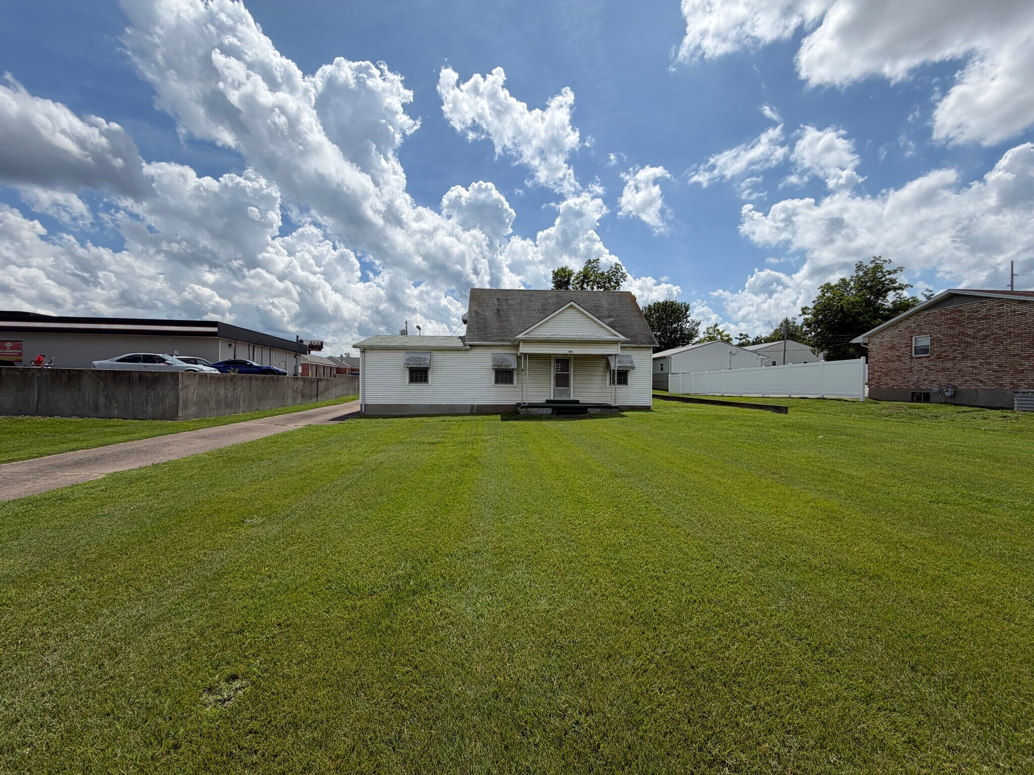 1015 N Kingshighway St, Perryville, MO for Sale