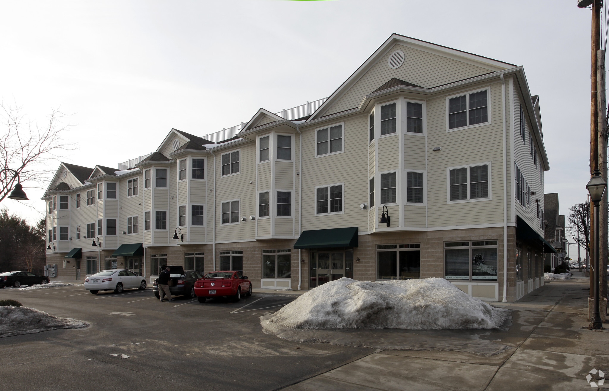 620 Main St, East Greenwich, RI for Rent