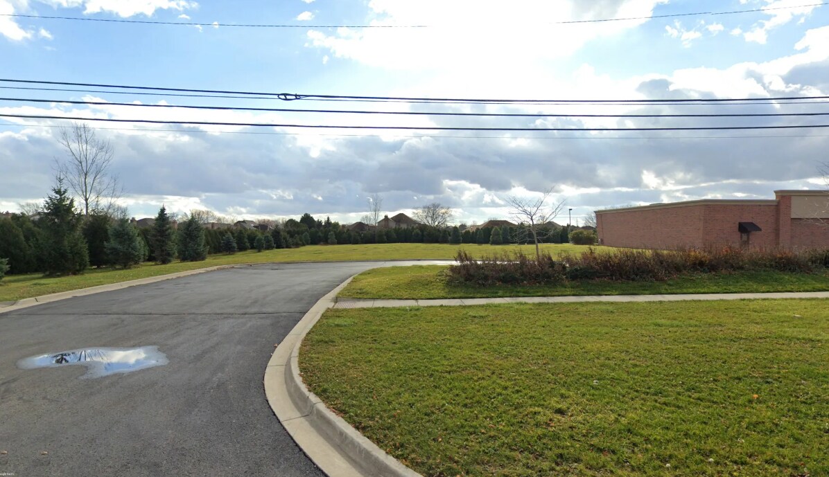 15300 21 Mile Rd, Macomb Township, MI for Sale