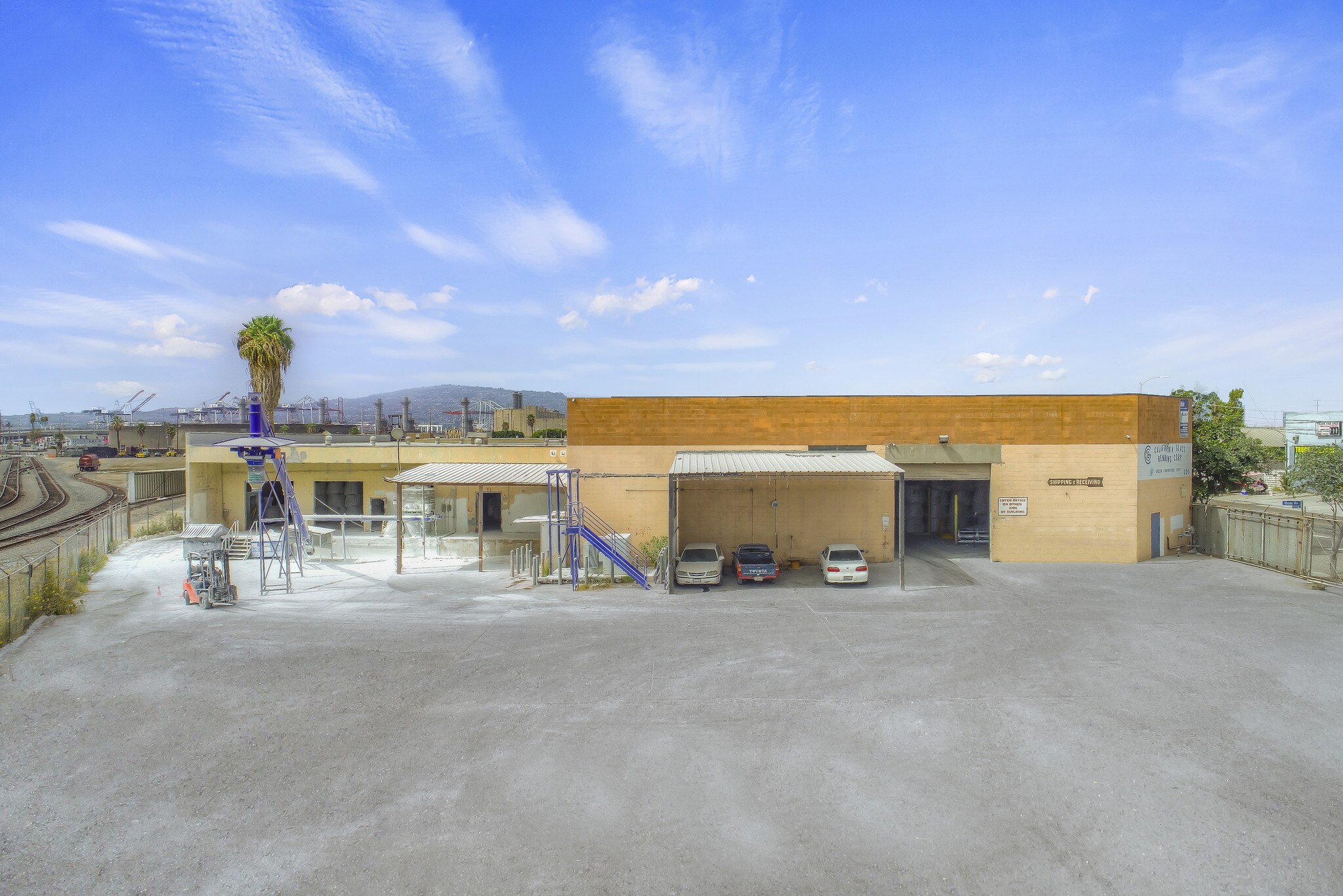 320 E Harry Bridges Blvd Wilmington, CA 90744 Industrial Property for