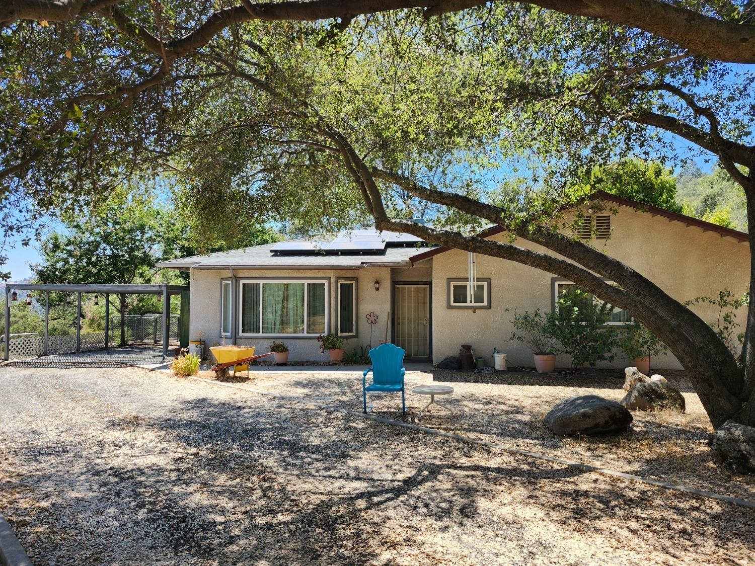 30684 Obanion Ln, Prather, CA for Sale