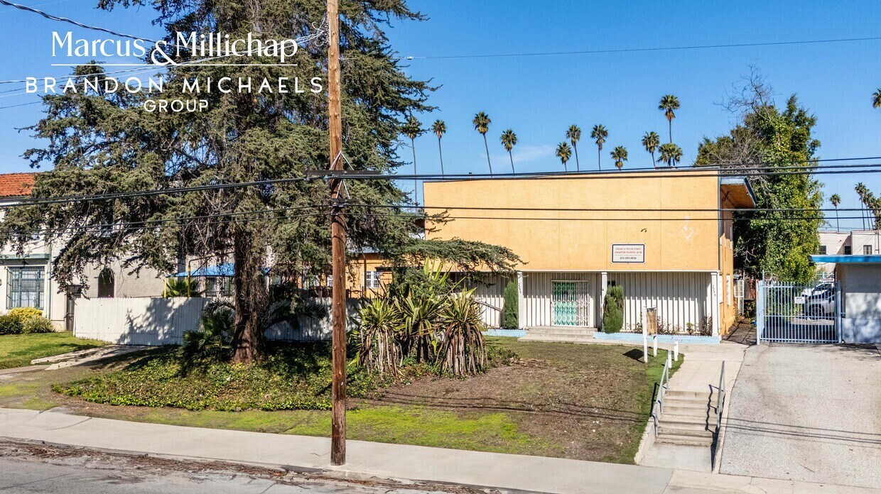 2255 W Adams Blvd, Los Angeles, CA for Sale