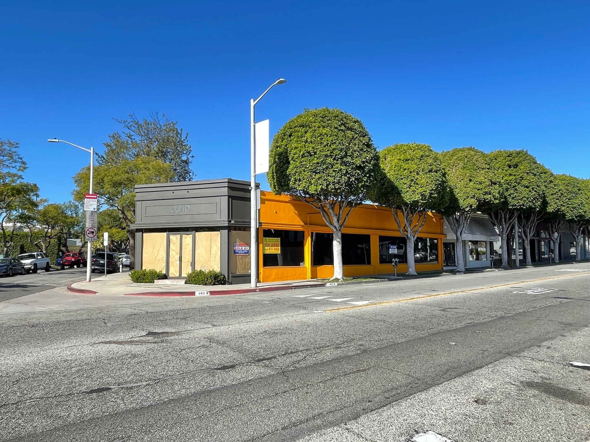 449457 N Robertson Blvd Los Angeles, CA 90048 Retail Property for