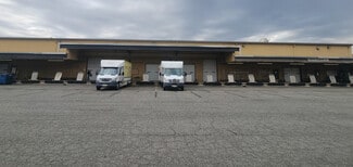 Bloomington, CA Truck Terminal - 635 W Valley Blvd