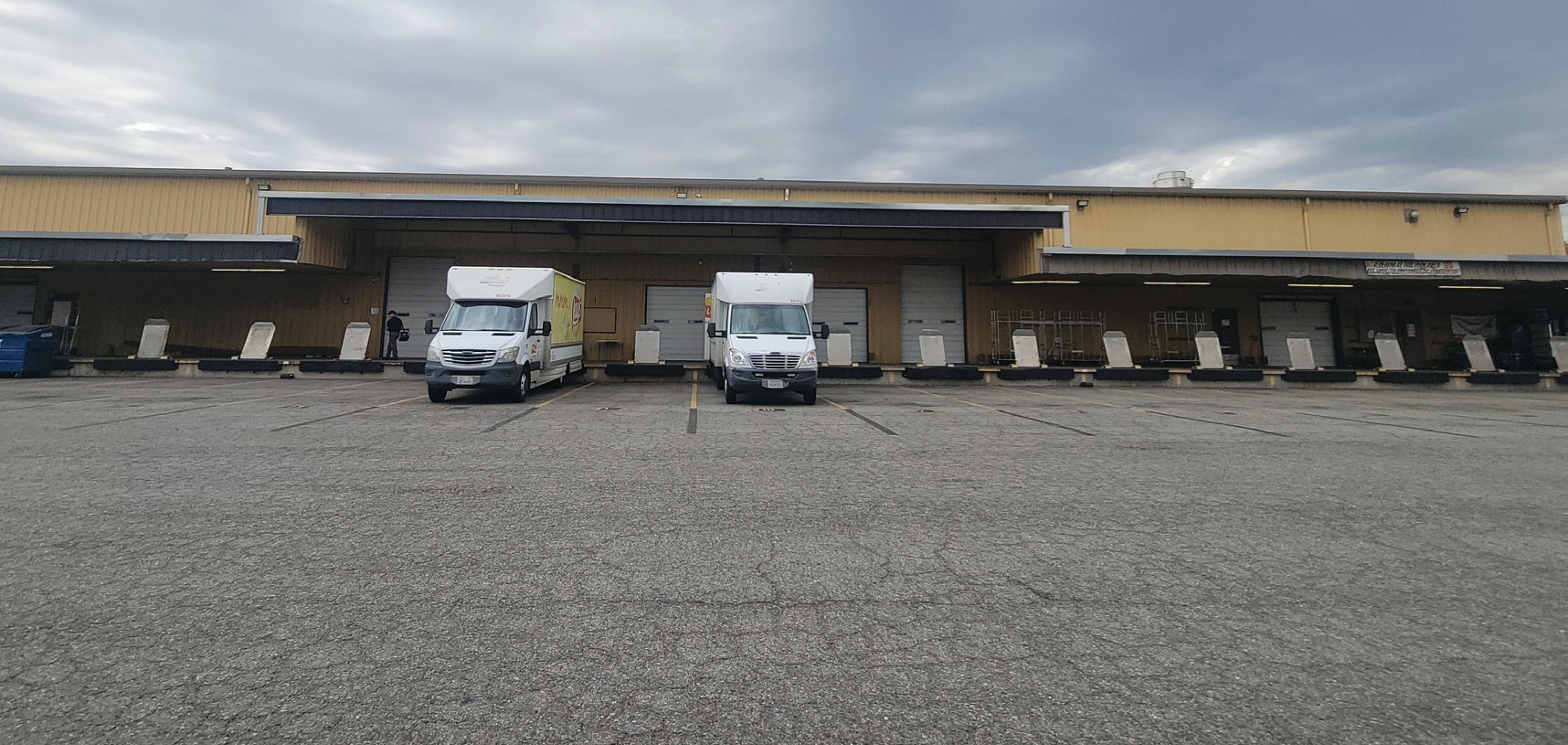 635 W Valley Blvd, Bloomington, CA for Sale