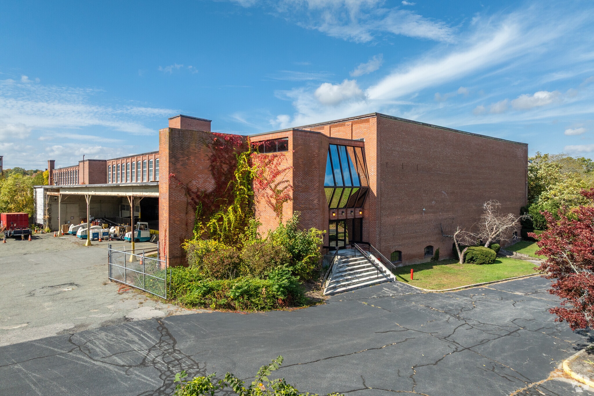 620 Spring St, North Dighton, MA for Sale