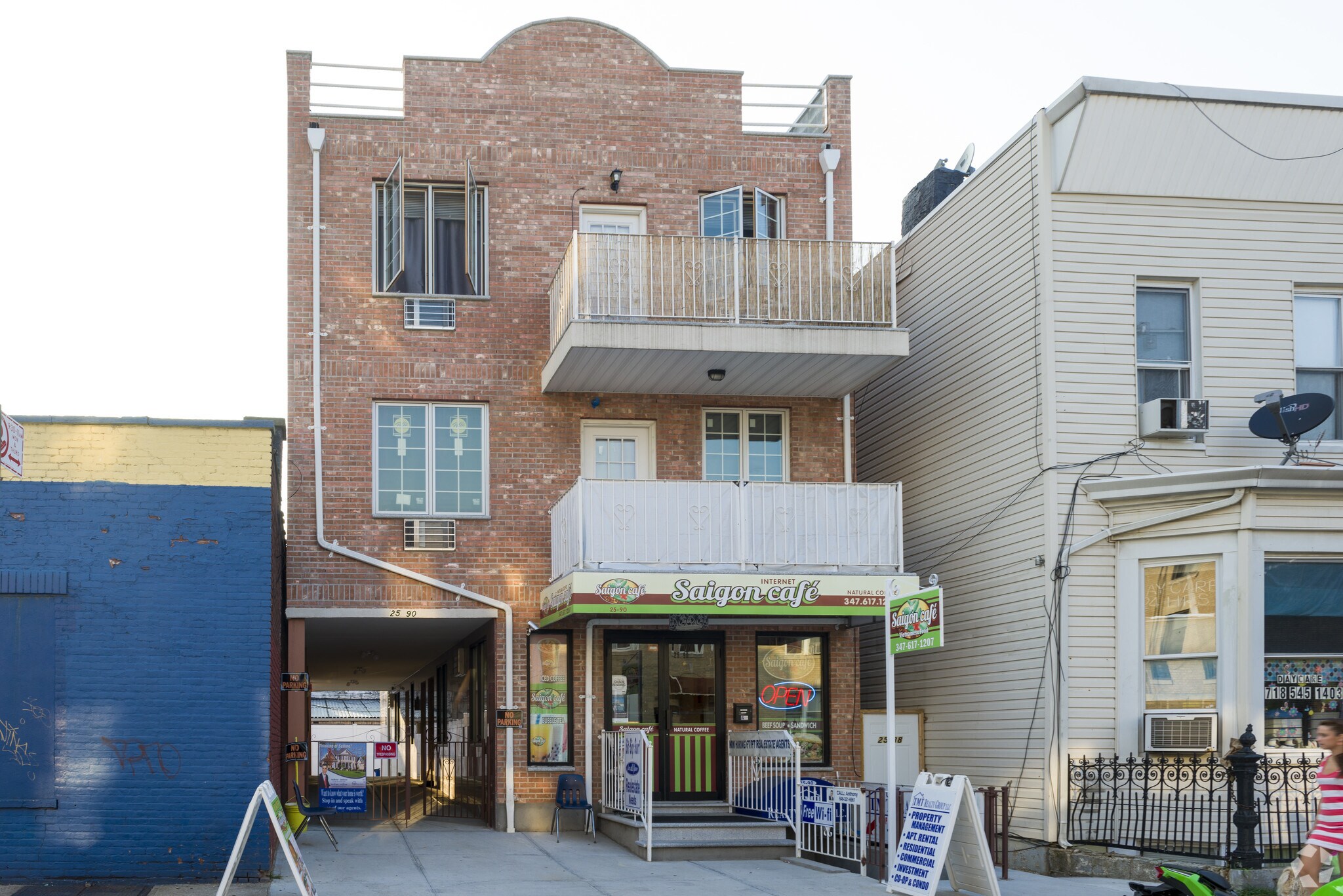 2590 41st St, Astoria, NY for Rent