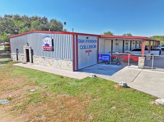 Sinton, TX Showroom - 6725 US Highway 77