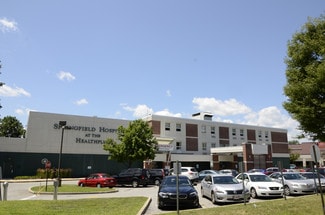 Springfield, PA Hospitals - 190 W Sproul Rd