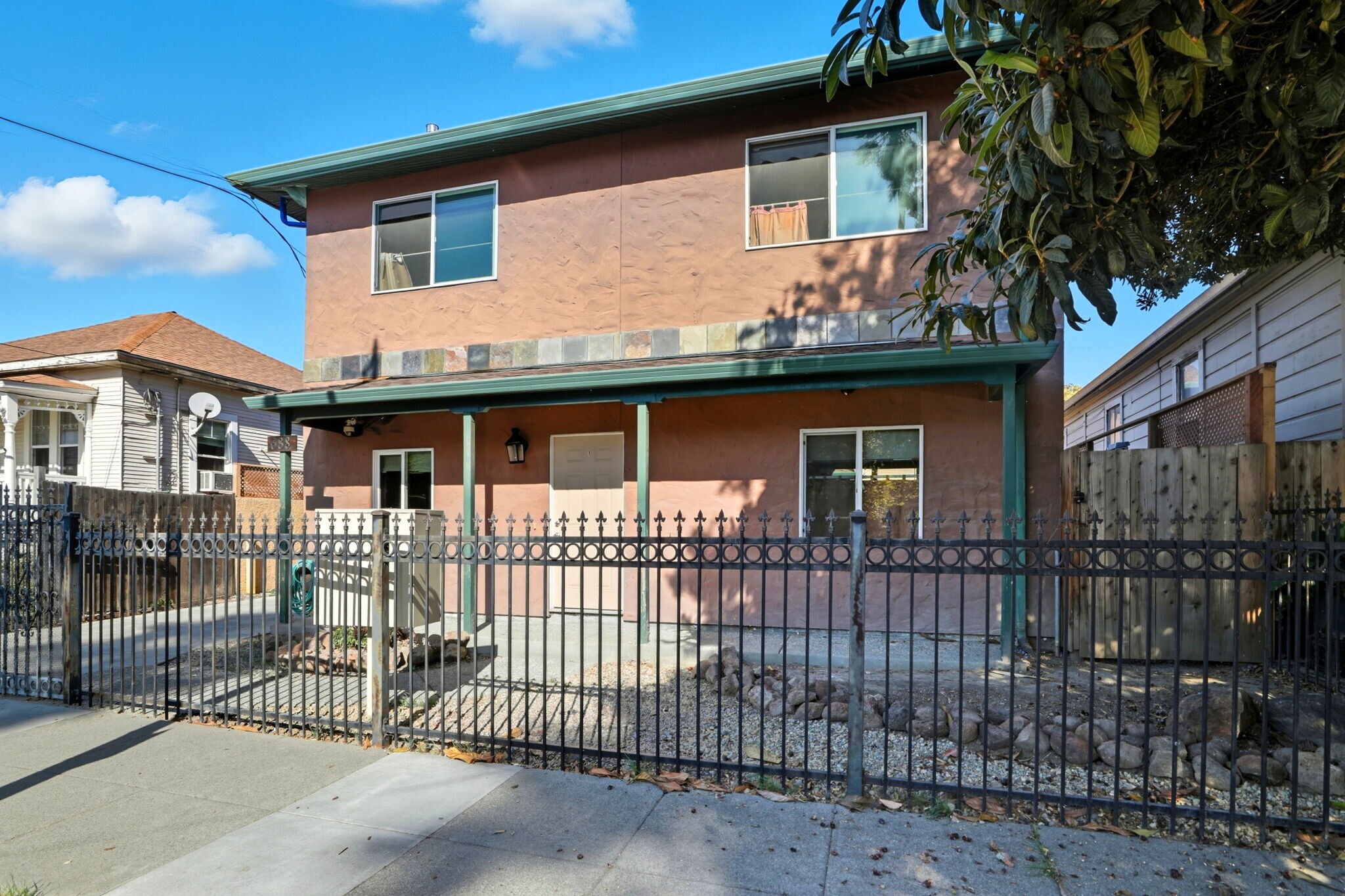 688 N 11th St, San Jose, CA for Sale