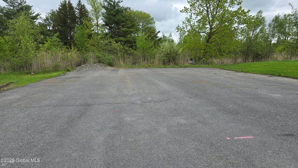 1608 US-9W, Selkirk, NY for Rent