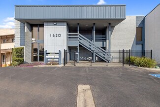 1620 W Mineral King Ave  