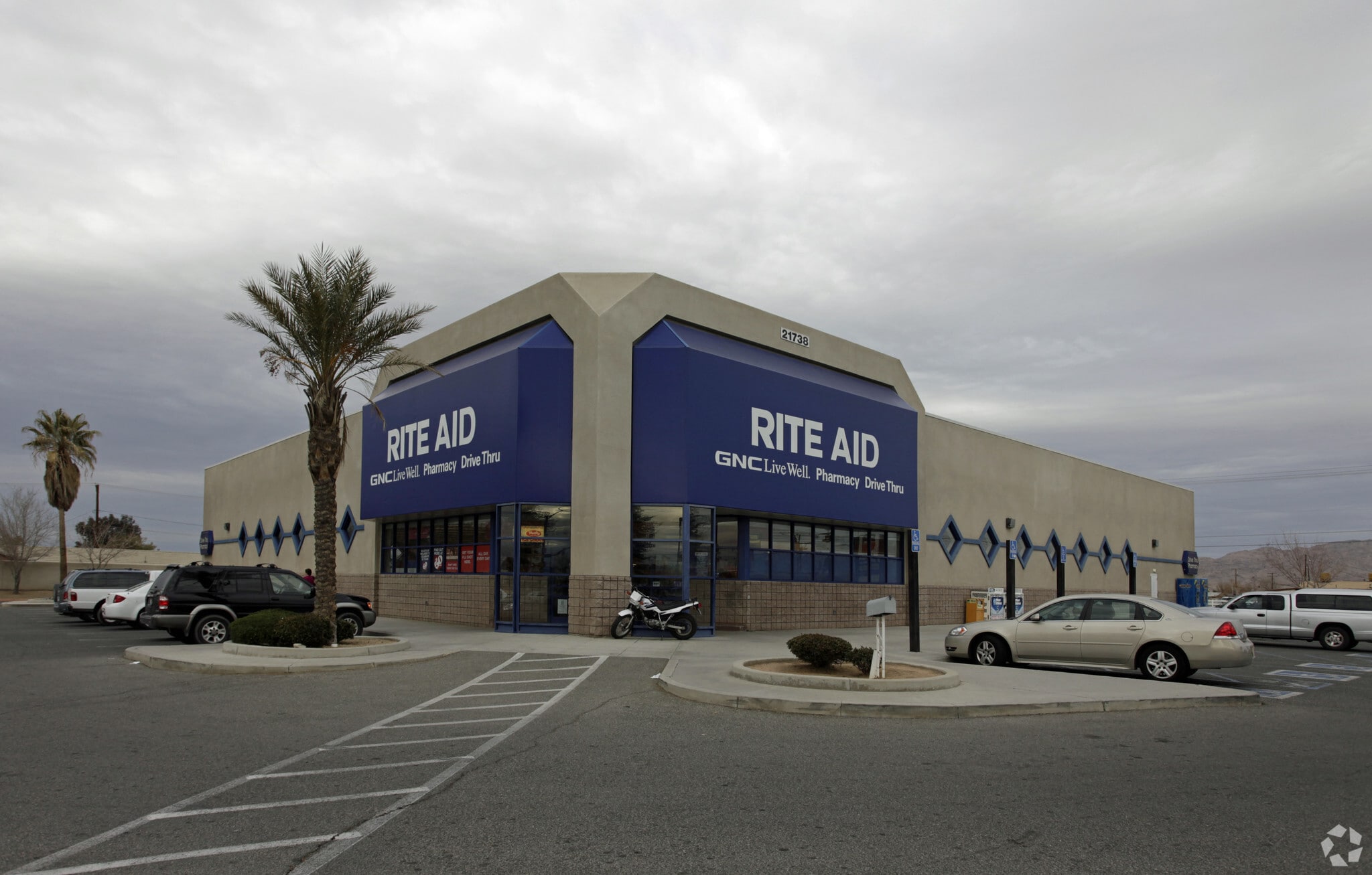 21738 US Highway 18, Apple Valley, CA for Rent