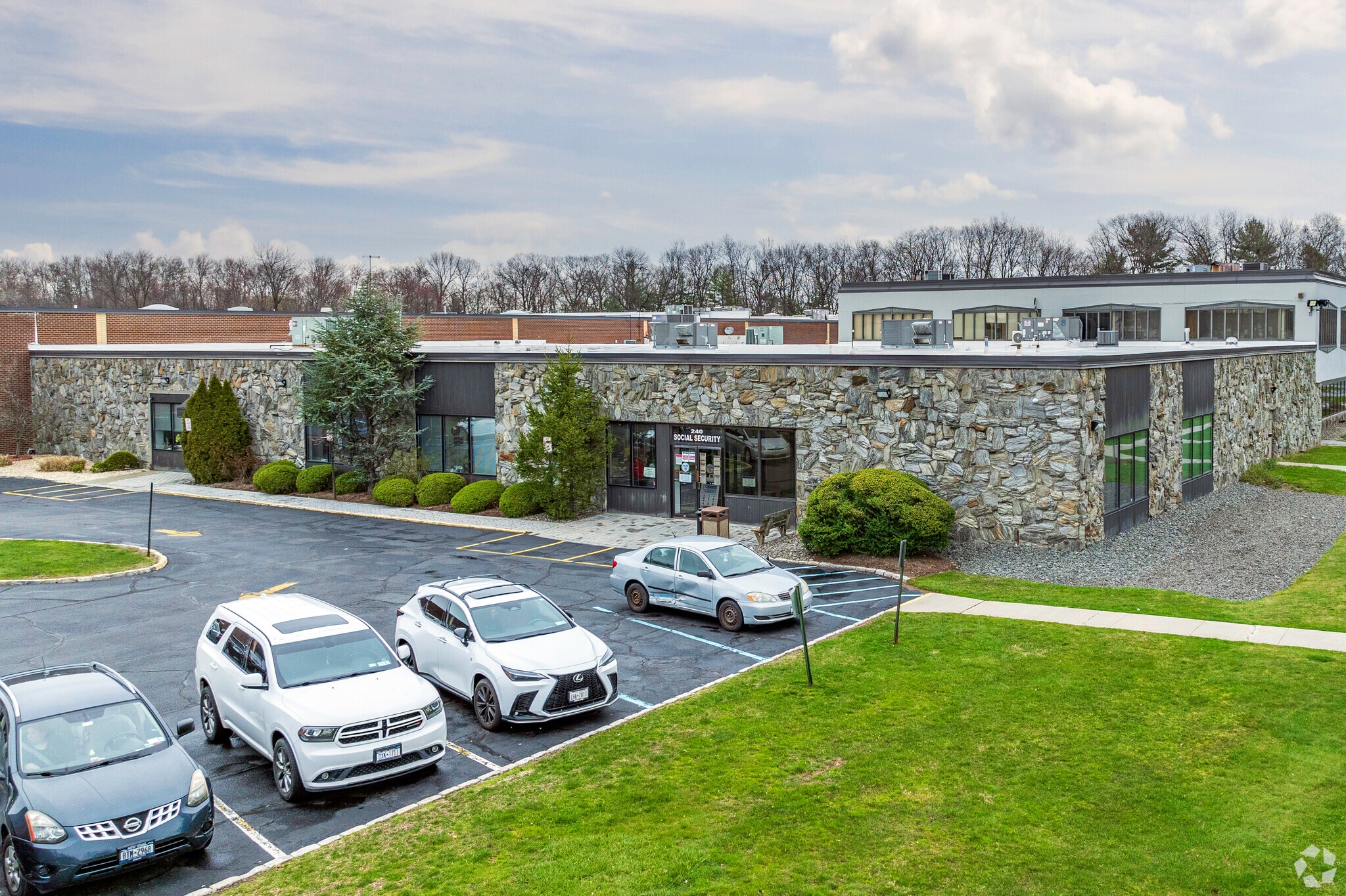 240-260 W Nyack Rd, West Nyack, NY for Rent