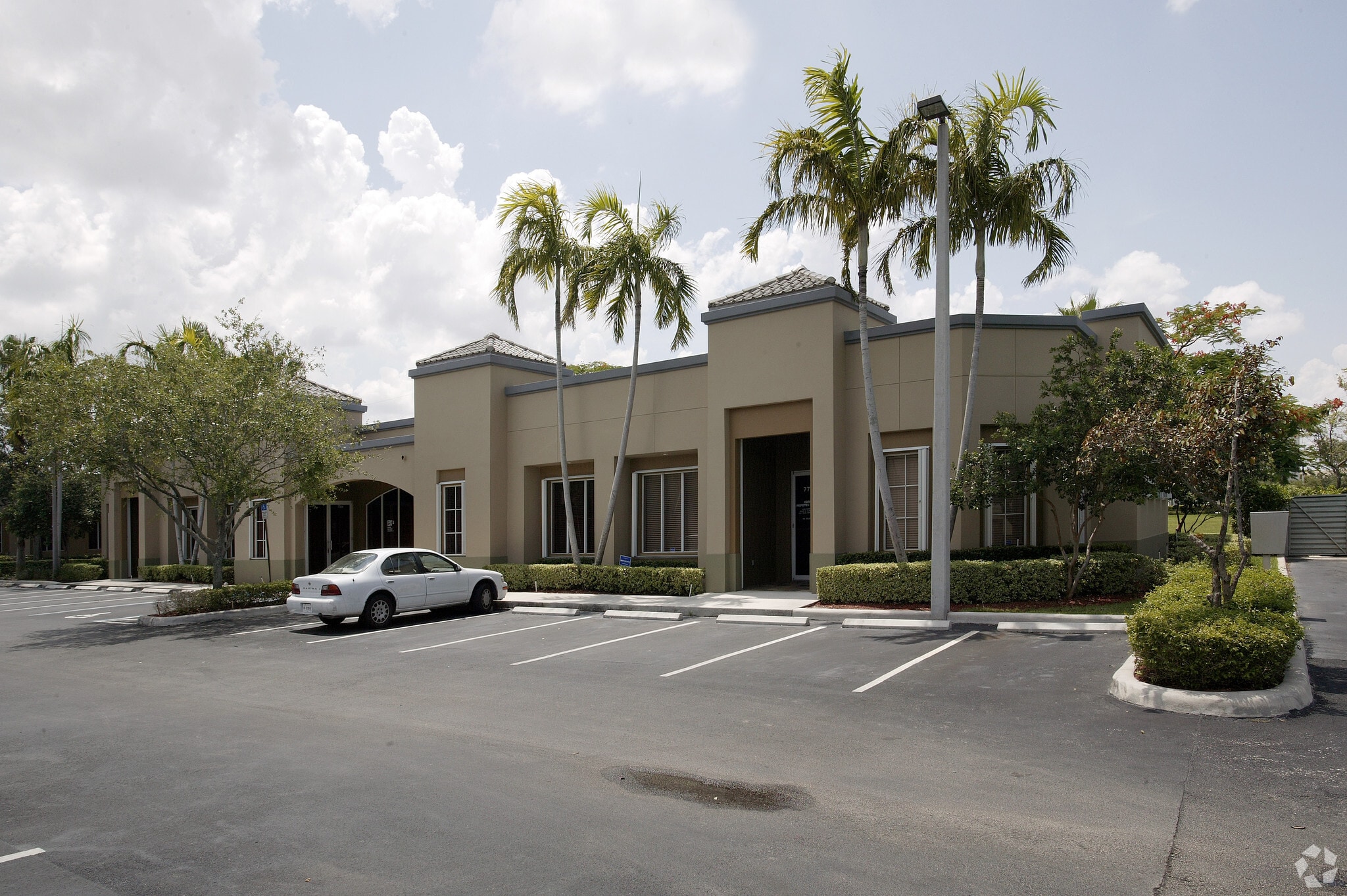 7785-7791 NW 146th St, Miami Lakes, FL for Sale