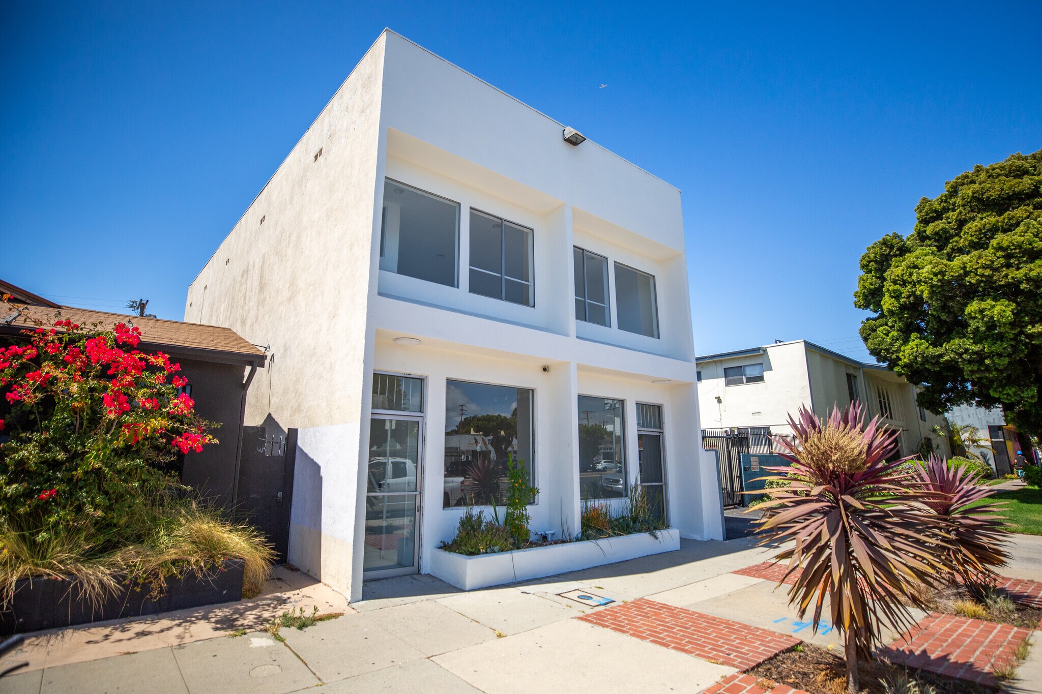 12923 Venice Blvd, Los Angeles, CA for Rent