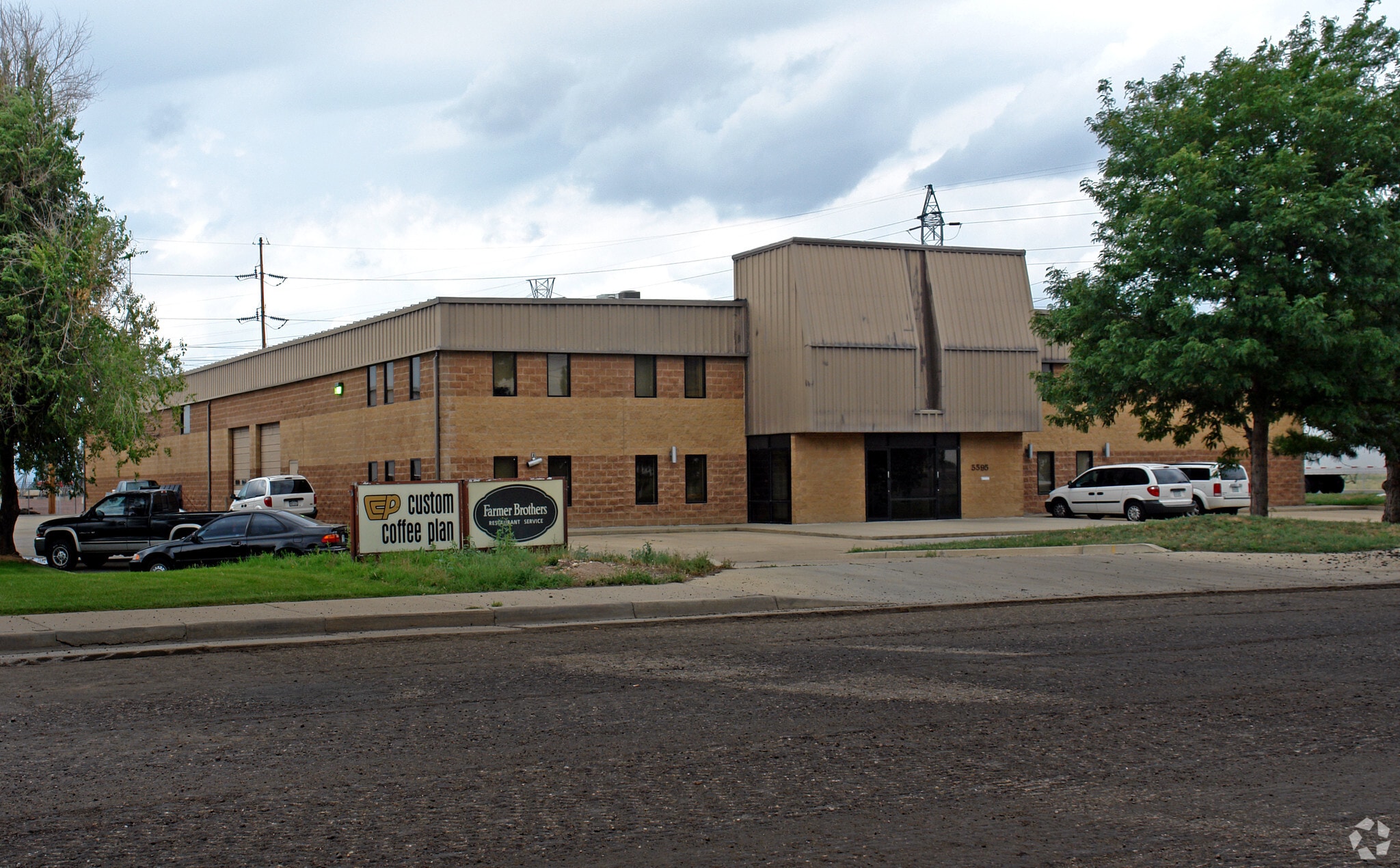 5595 Joliet St, Denver, CO for Sale
