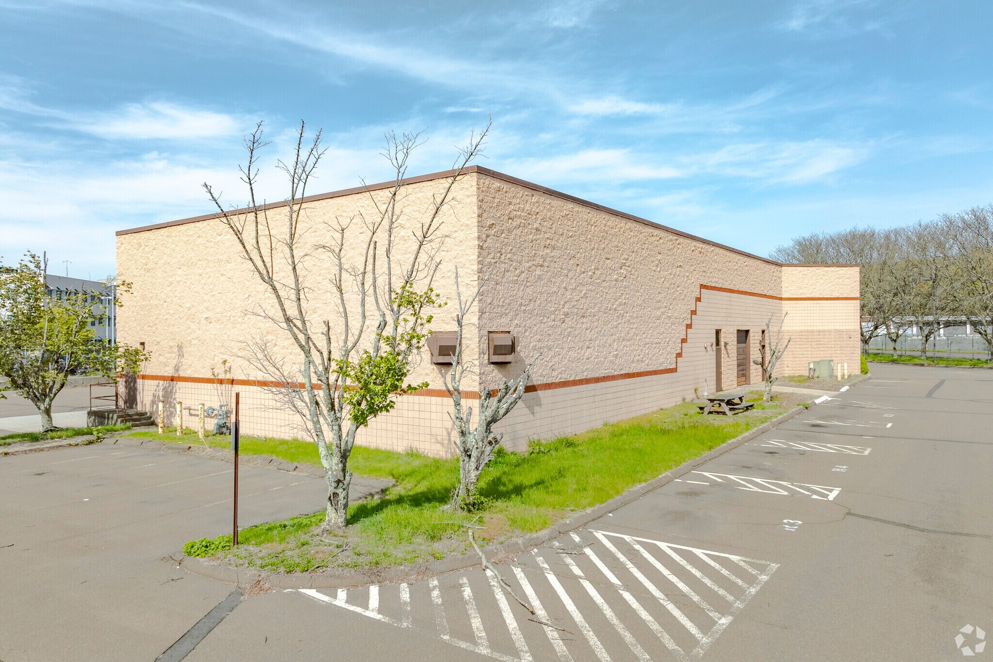 10 Middletown Ave, North Haven, CT for Rent