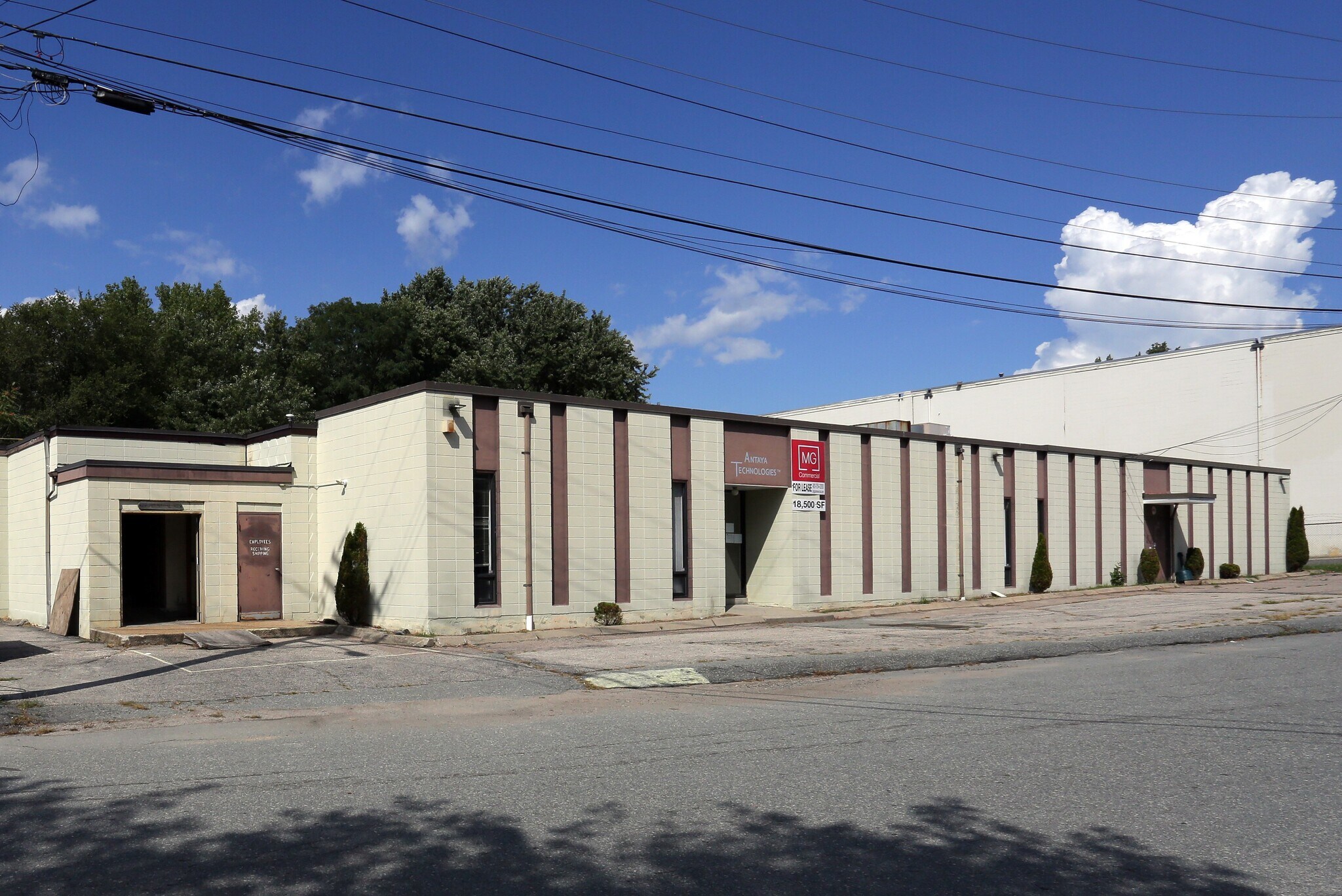 15 Industrial Rd, Cranston, RI for Sale