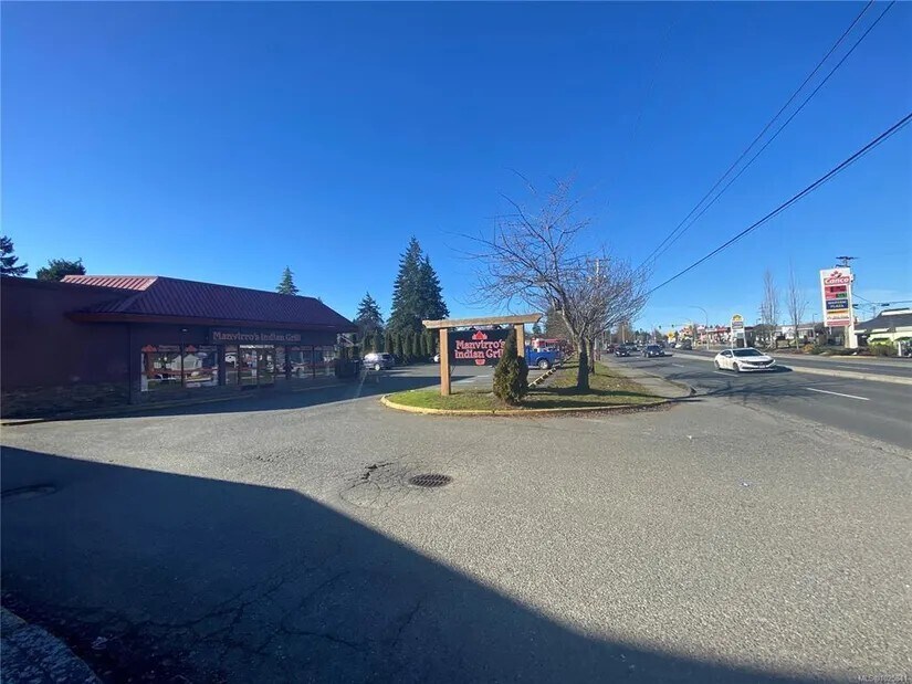 1045 Terminal Av N, Nanaimo, BC for Sale