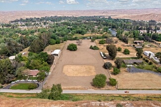 Bakersfield, CA Residential Land - 5946 Shadow Hills Dr
