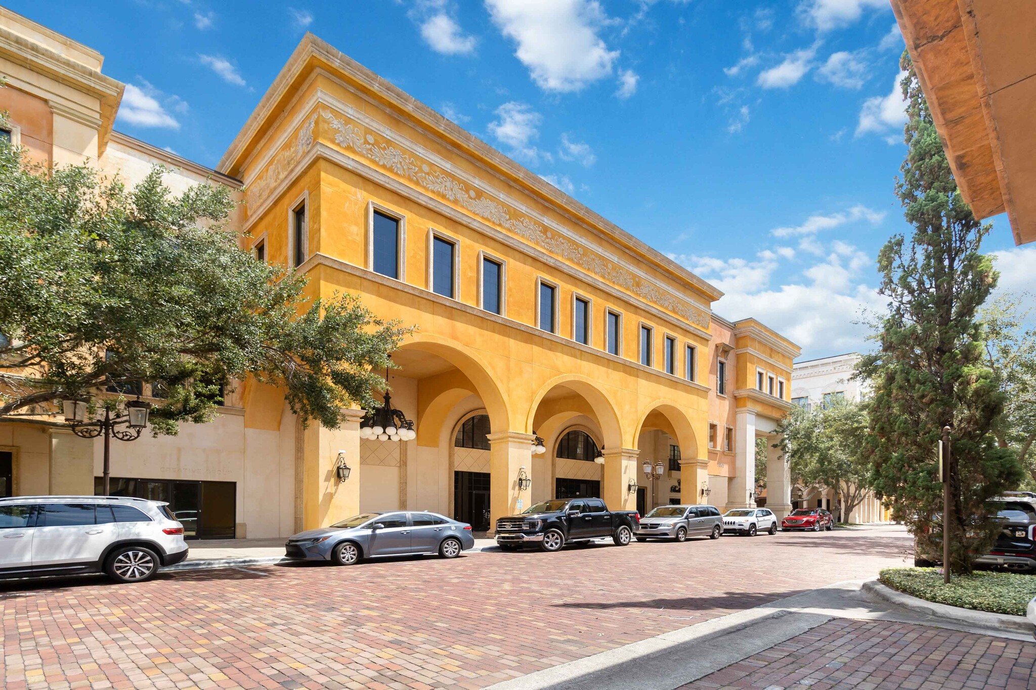 7065 Westpointe Blvd, Orlando, FL for Sale