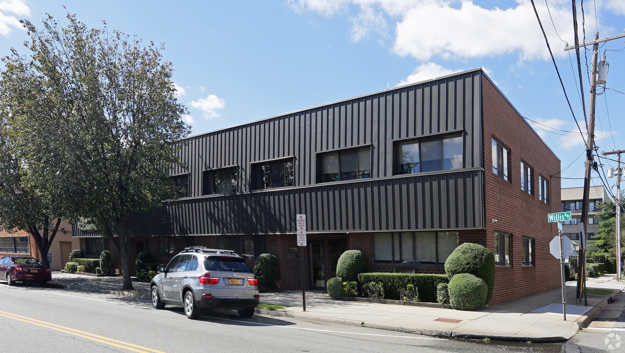 147 Willis Ave, Mineola, NY for Sale