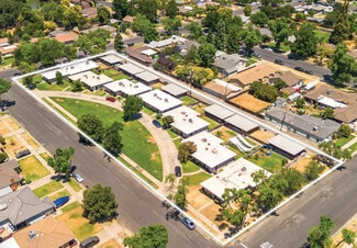 Merced, CA Apartments - 1461 W 19th St