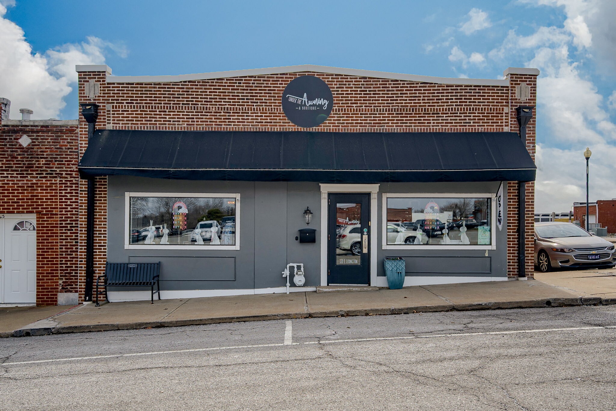 121 E Lexington Ave, Independence, MO for Sale