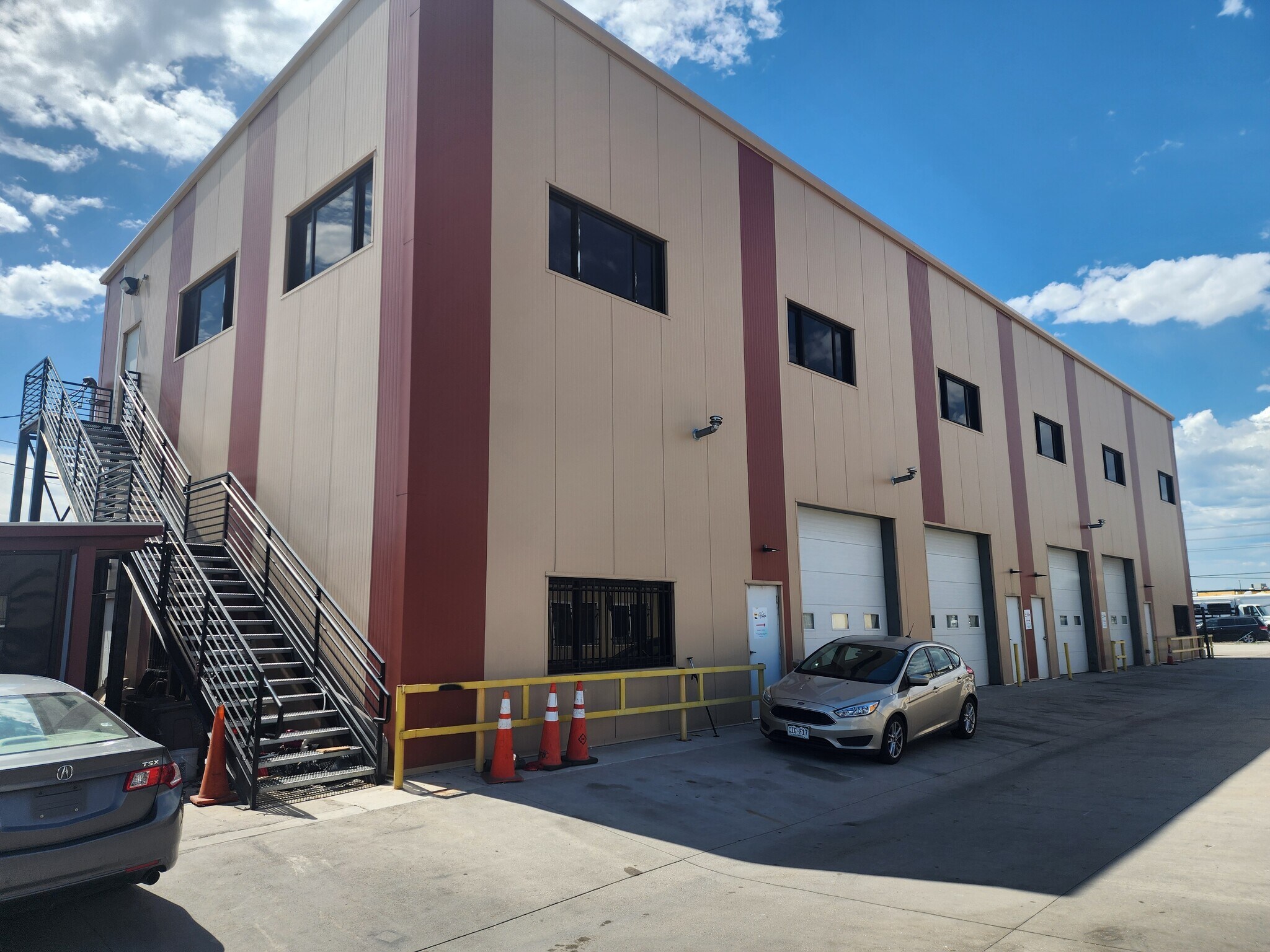 5690 Logan St, Denver, CO for Rent