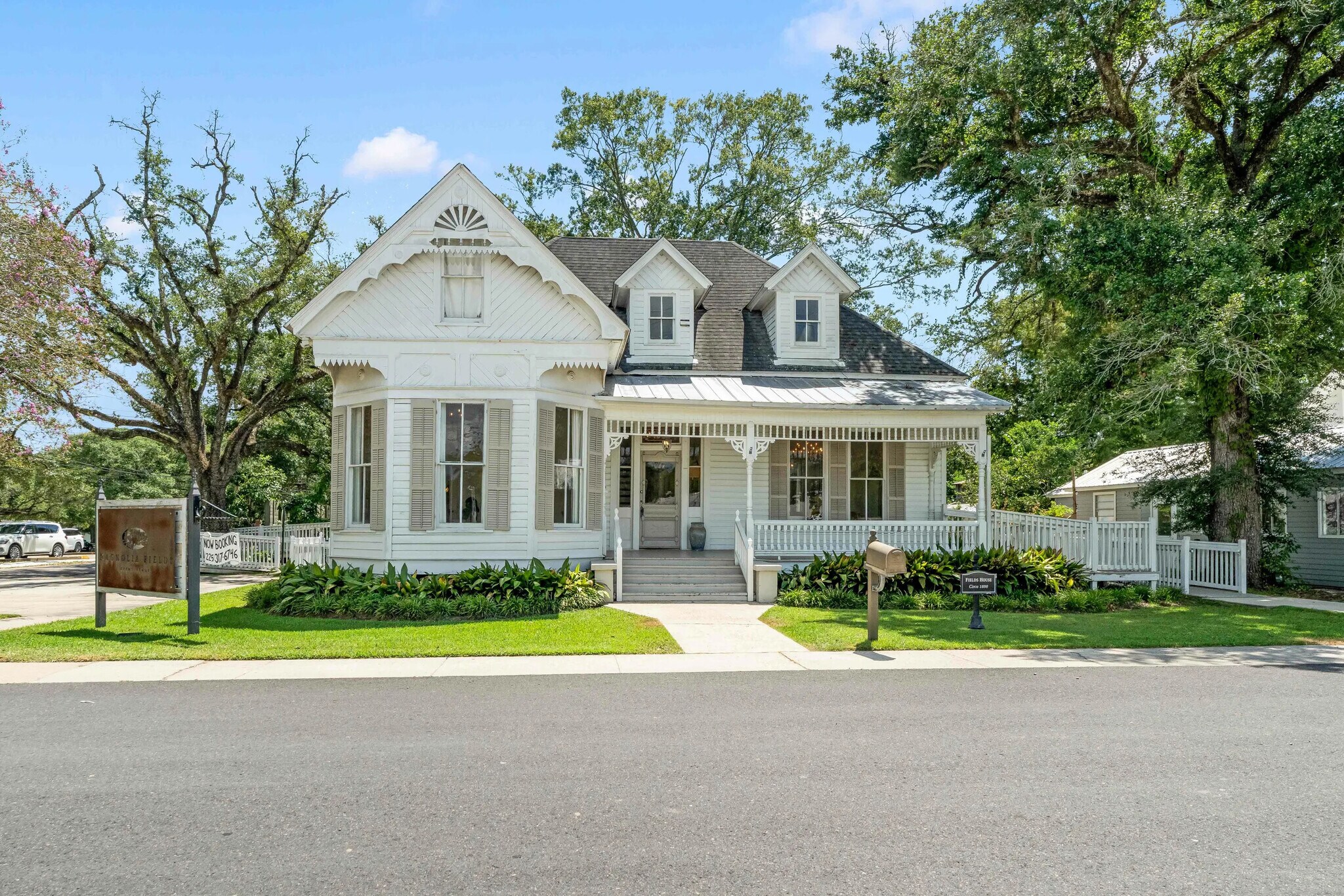 4642 Virginia St, Zachary, LA for Sale