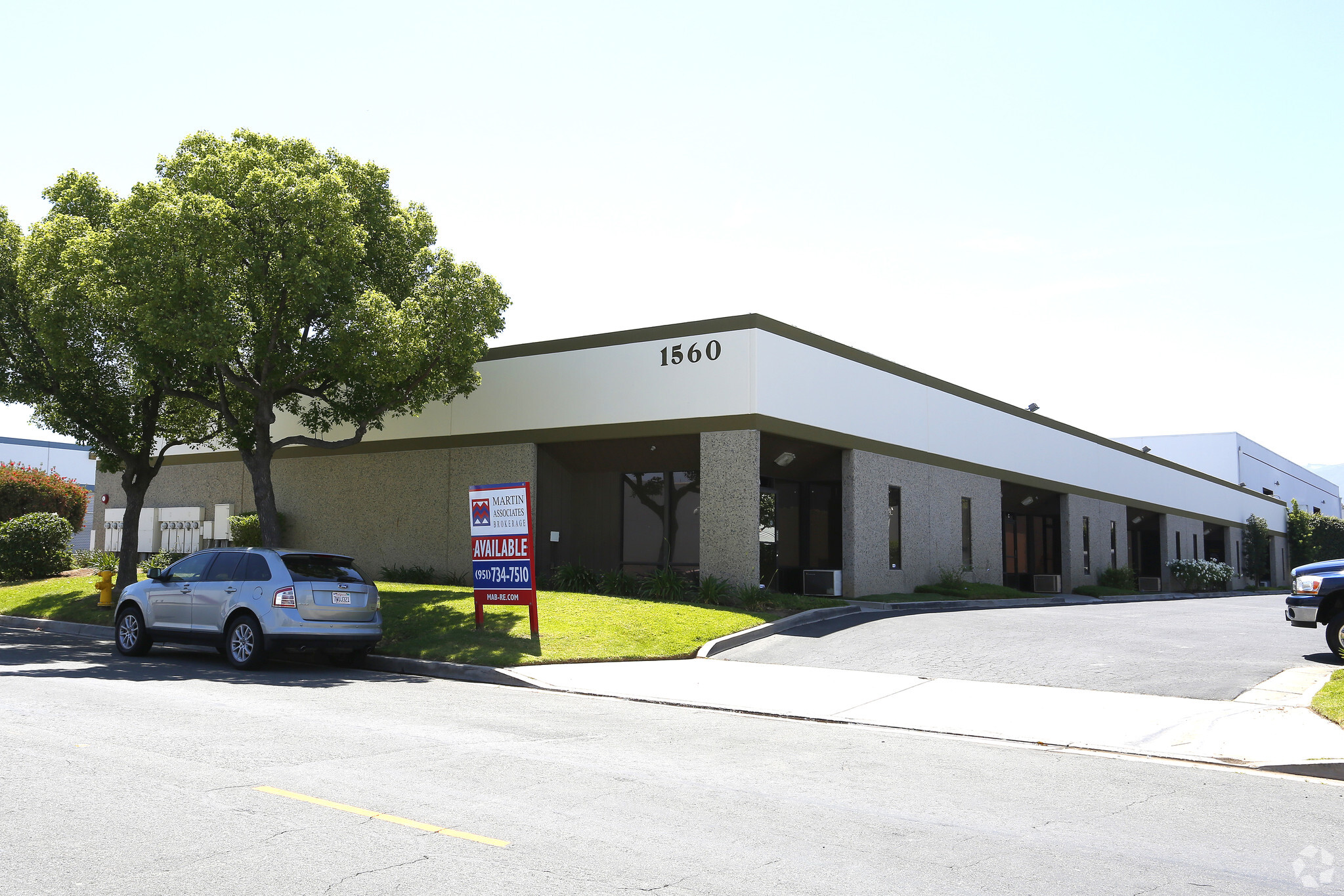 1560 Commerce St, Corona, CA for Rent